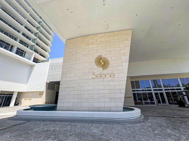 Selene Oceanfront Residences  photo 2