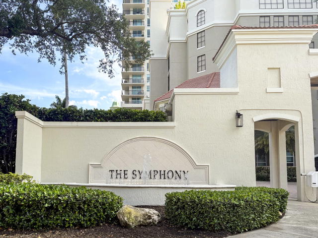 Symphony South Condo photo 2