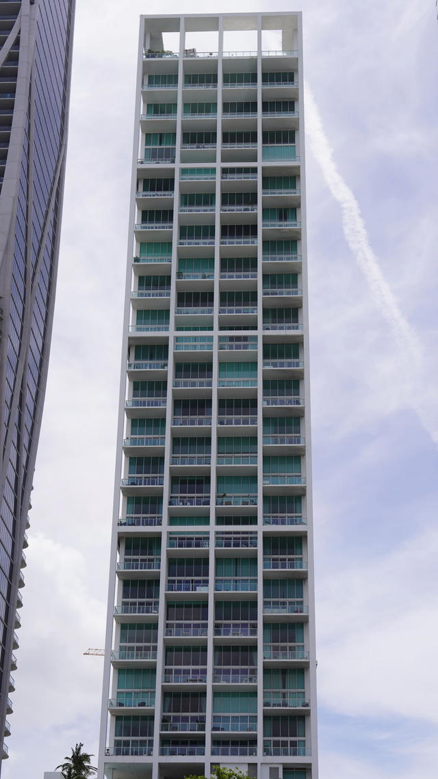 Ten Museum Park  photo 4