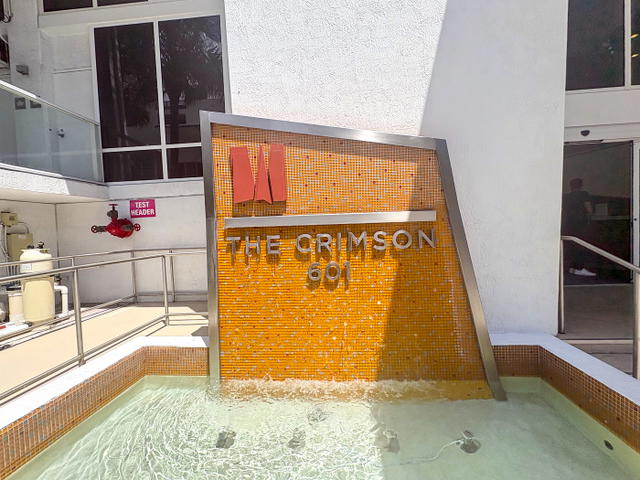 The Crimson  photo 2