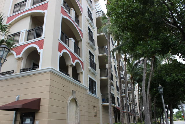 The Fountains on Ocean Blvd  photo 2