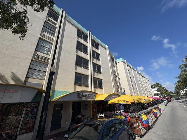 The Hampton on Washington Ave  photo 2