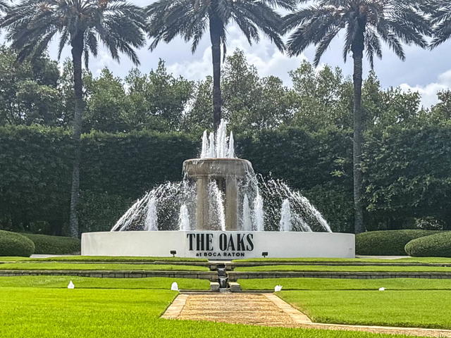 The Oaks at Boca Raton  photo 2