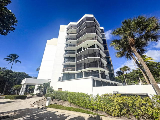 The Ocean Club  photo 2