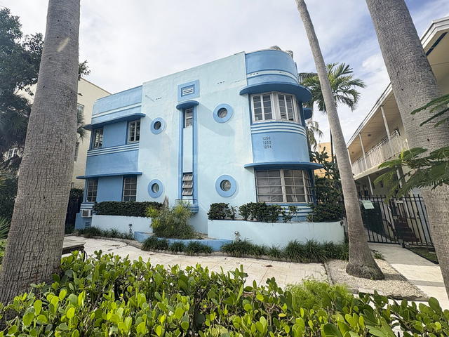 The Vintage East Condo main photo