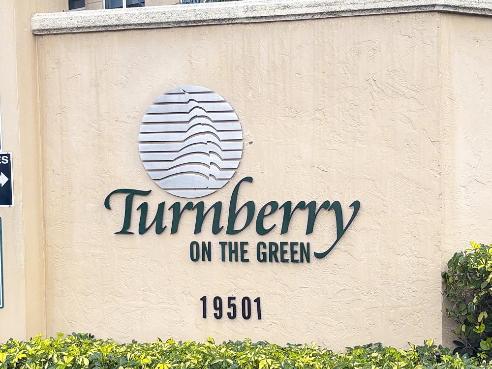 Turnberry on the Green - 1
