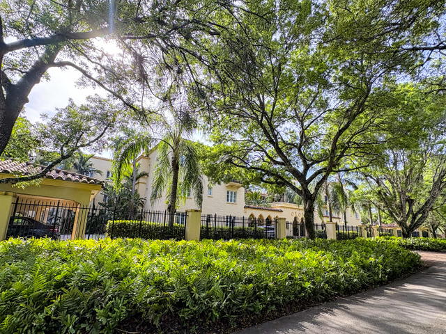 Venetian Villas  photo 2