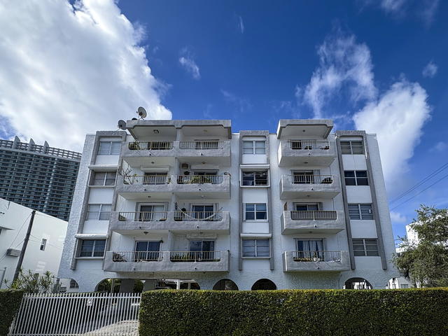 West Ave Condo photo 2