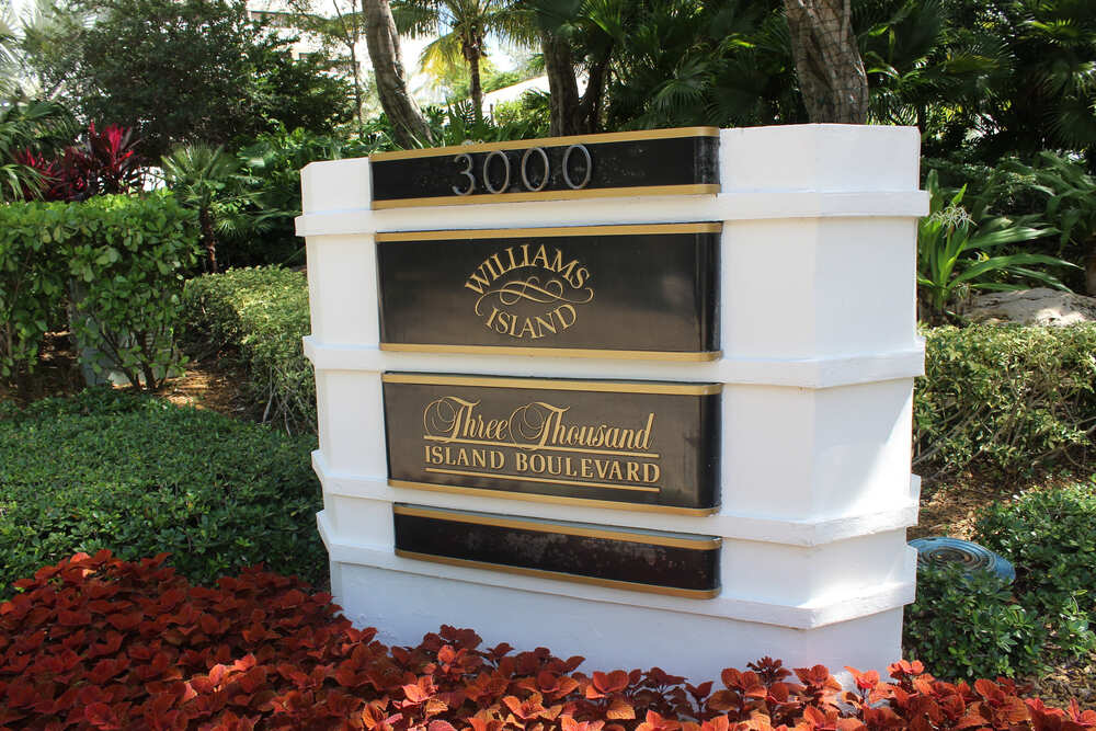 Williams Island 3000