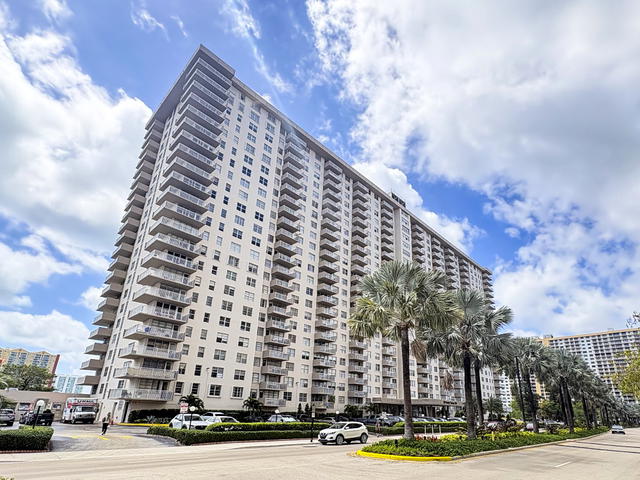 Winston Towers 100  photo 3